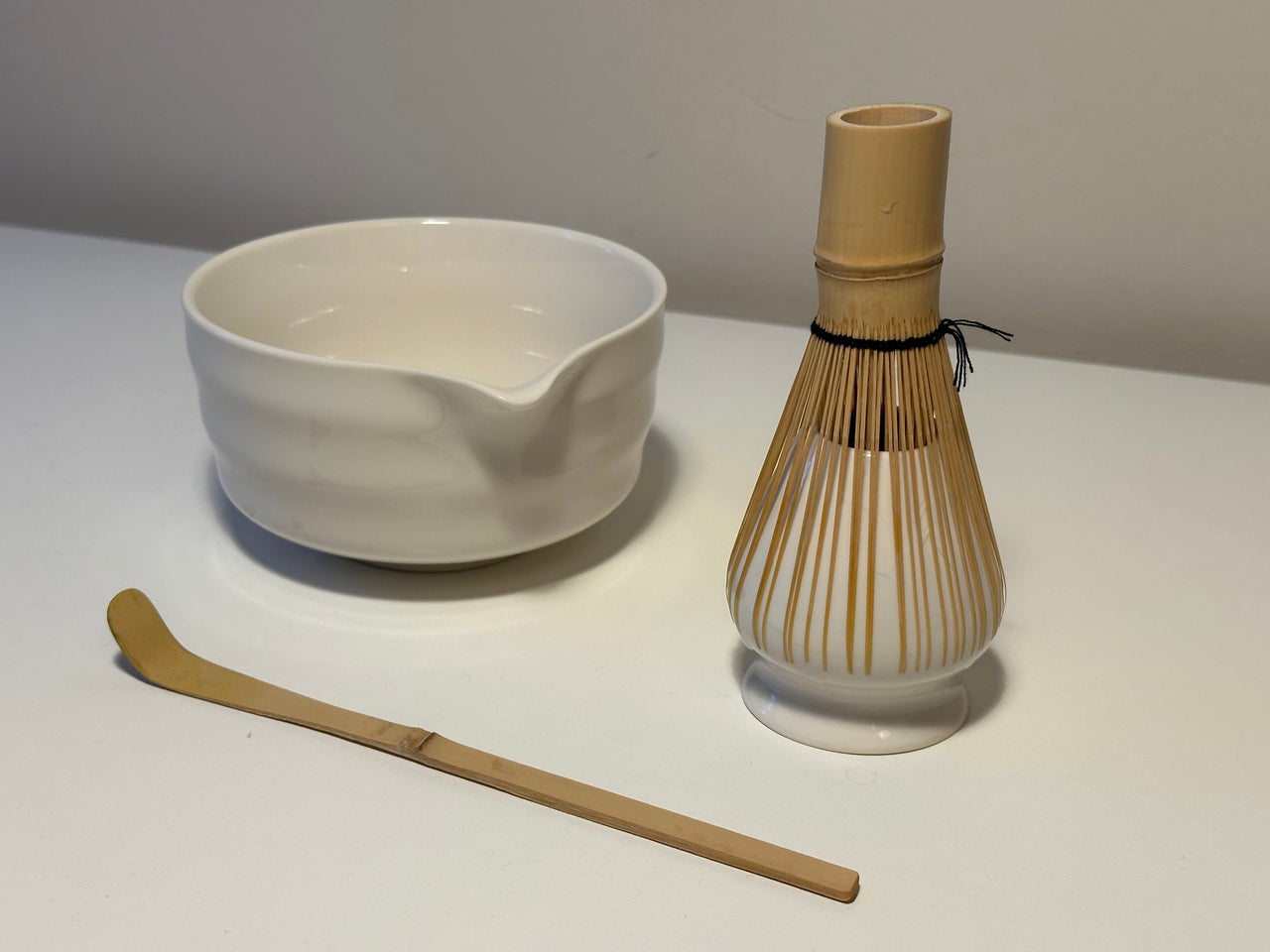 Premium Matcha Kit - Weiss Keramik (4-Teilig)